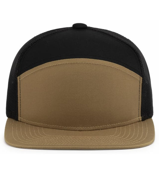6 Panel Arch Trucker Snapback Crema | Negra