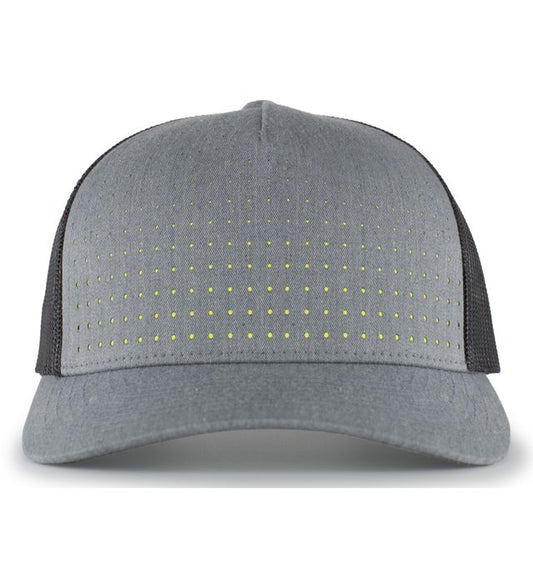Gorra Trucker Snapback de 5 Paneles Perforada 105P