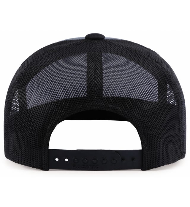 6 Panel Arch Trucker Snapback Blanco | Graphite | Negro